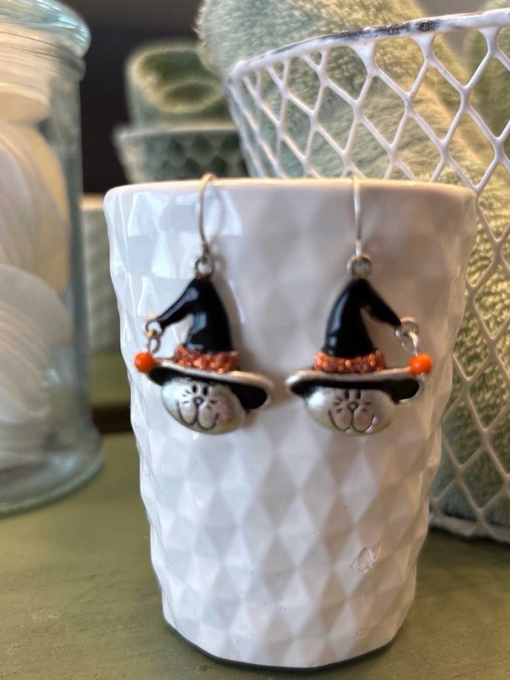 Halloween Cat Dangle Earrings - Black & Orange